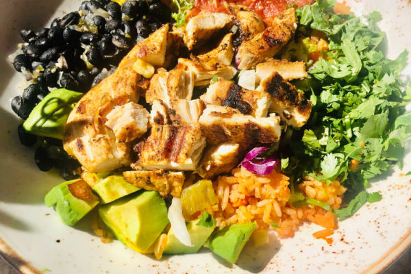 Eating Chipotle Keto: A Low-Carb Lover's Guide 9 A plate of Fajita Veggies.