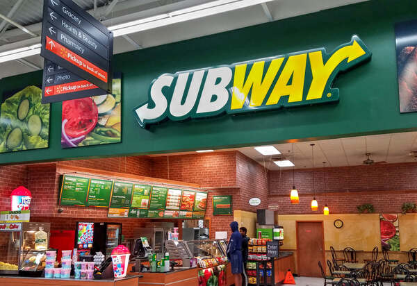 Subway Bread Calories Guide: Build Your Low-Cal Sandwich 5 A Subway restaurant inside a grocery store