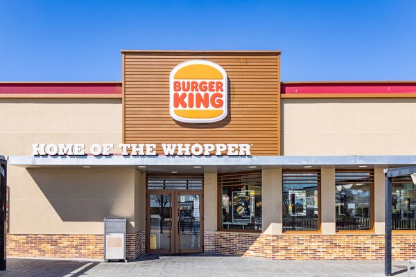 Whopper Jr Calories: Eat Smarter and Satisfy Your Craving 3 The exterior of a Burger King restaurant