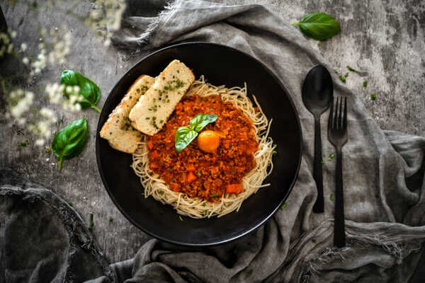 Palmini spaghetti with meat sauce