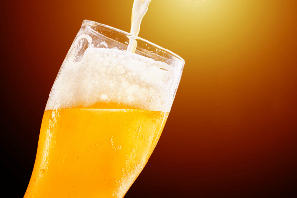 Miller Lite Carbs: Beer Being Poured into a Glass.