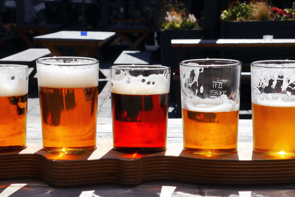 Miller Lite Carbs: Different Beers in a Glass.