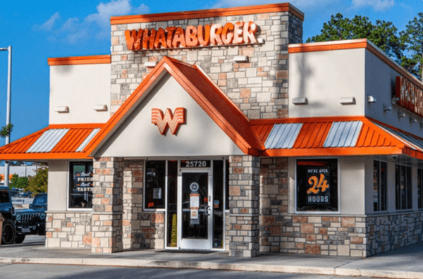 Whataburger Keto: Your Guide to Low-Carb Fast Food Options 2 The exterior of a Whataburger restaurant