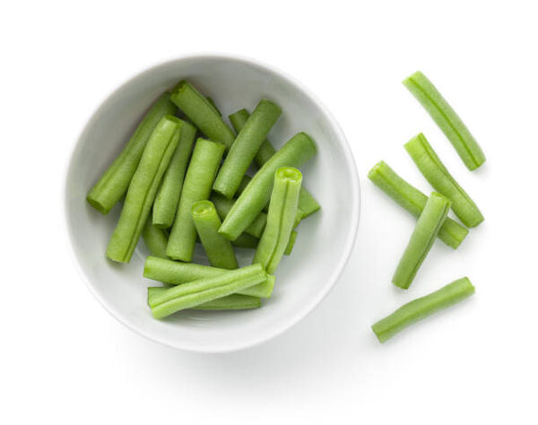 Are Green Beans Keto? Easy Recipe for Your Low-Carb Diet 4 Chopped green beans in a bowl