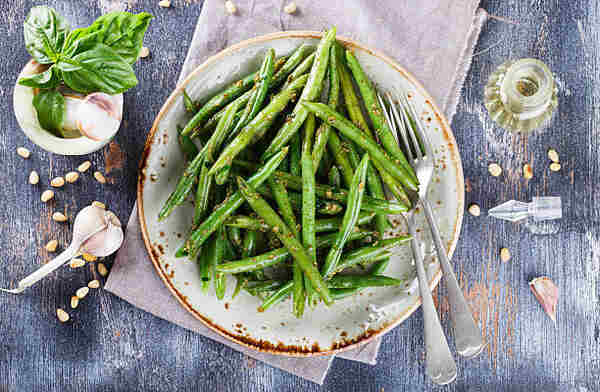 Are Green Beans Keto? Easy Recipe for Your Low-Carb Diet 8 Roasted green beans with pesto