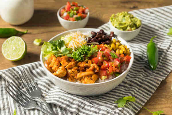 Ultimate Chipotle Keto Hack: Low-Carb Orders Made Easy 6 Homemade chicken burrito bowl