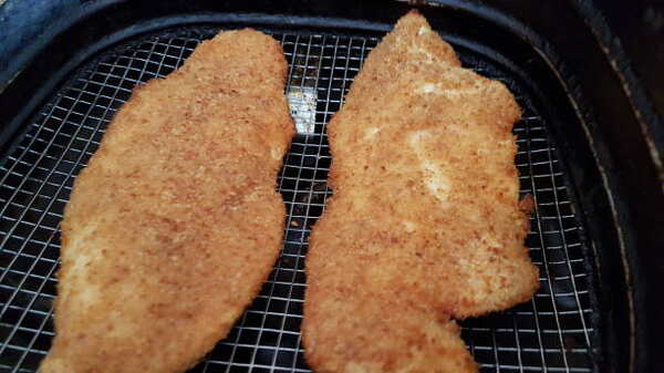 Quick and Easy Aldi Red Bag Chicken Air Fryer Recipe 5 Breaded chicken breast fillet cooked in an air fryer