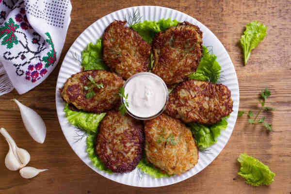 10 Delicious Keto Breakfast Without Eggs to Start Your Day 7 Veggie patty hash browns with white dip