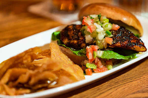 Crispy Blackened Tenders Popeyes Copycat – Quick & Delicious 8 Blackened chicken sandwich with pickled vegetables