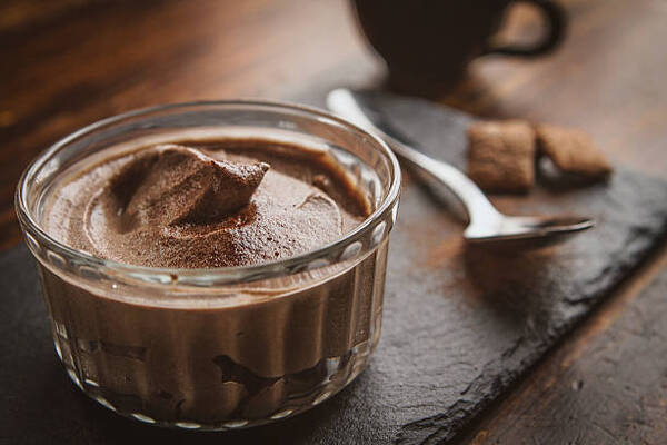 Easy Homemade Keto Chocolate Pudding Ready in Minutes 6 A serving of cholocate mousse inn a bowl