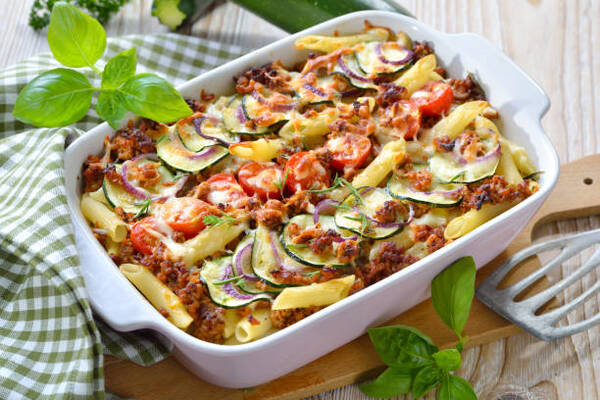 Hearty Hamburger Zucchini Casserole for the Whole Family 8 Ground beef zucchini casserole with pasta and cheese